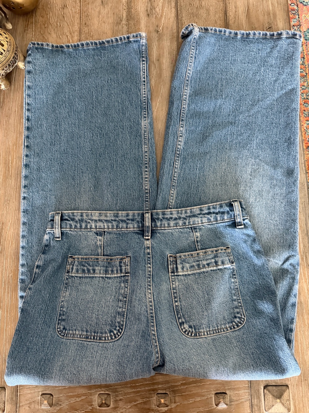Free Assembly Blue Jeans with Patch Pockets - Picture 4 of 11